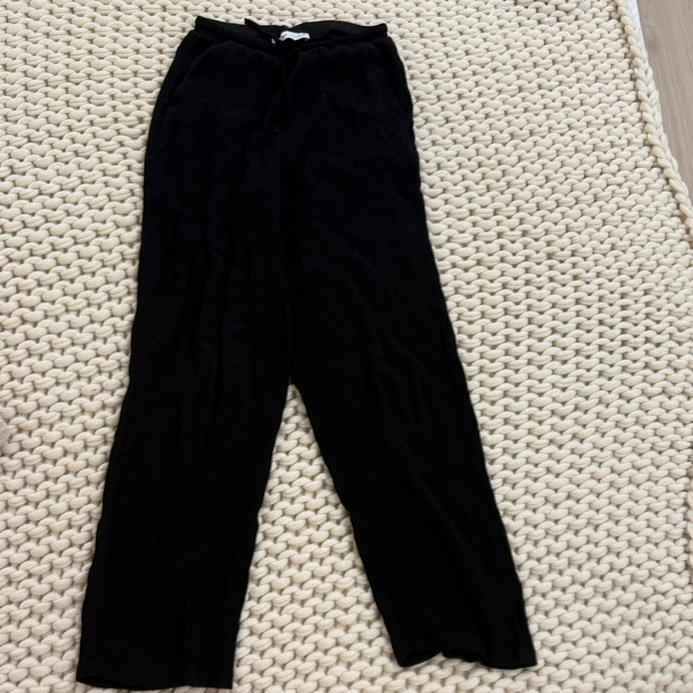 Bershka Women’s Black linen Pants